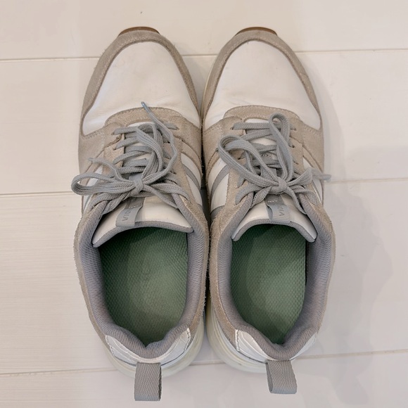 Vionic Rechelle Sneakers - Picture 8 of 8